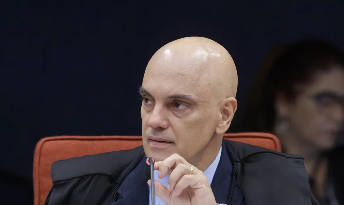 A manifestação do ministro ocorre um dia após o jornal O Globo divulgar uma reportagem na qual afirmou que Moraes teria defendido a aprovação da compra do Banco Master pelo Banco Regional de Brasília (BRB)