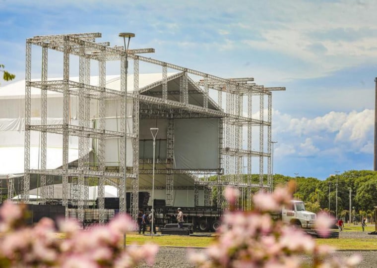 Programação começa às 17h do dia 31 e segue até as 3h de 1º de janeiro