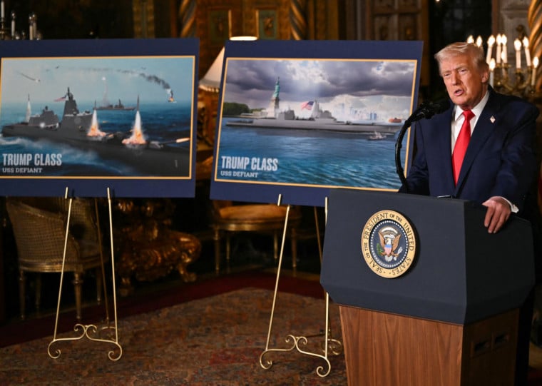 Presidente disse que a frota contar&aacute; com uma classe de fragatas menores e mais &aacute;geis previamente anunciada pela Marinha dos EUA
