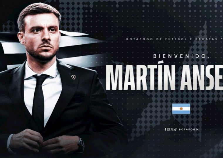 Argentino de 40 anos assina contrato com o clube carioca por duas temporadas