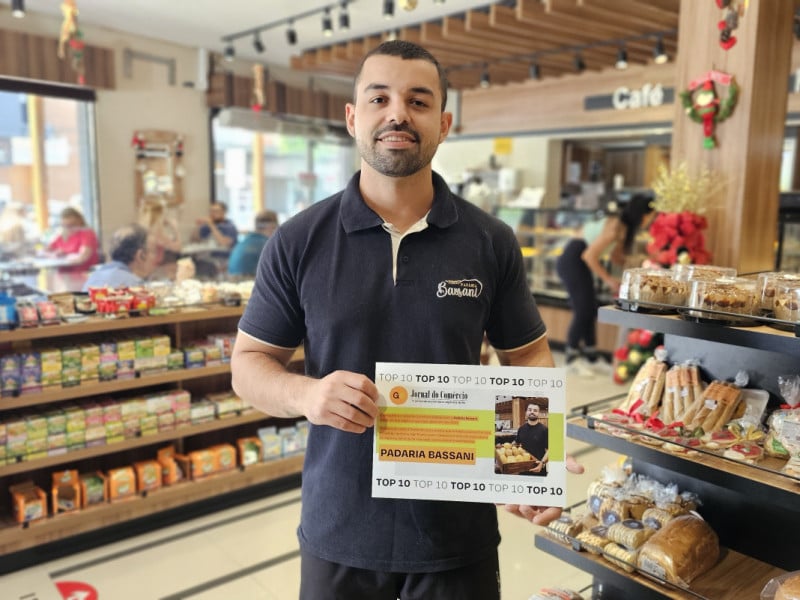 R&ocirc;mulo Bassani comanda a Padaria Bassani<br />Foto: NATHAN LEMOS/JC