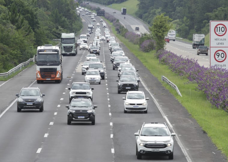 Estrada da Freeway foi movimentada durante o Feriado de Natal
