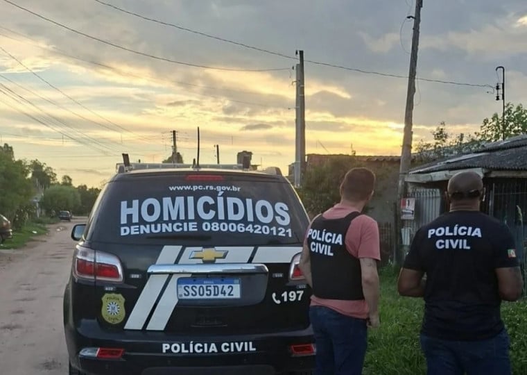 A Polícia Civil do Rio Grande do Sul informou que a prisão ocorreu no início da noite desta sexta-feira (26) e não divulgou o nome do detido