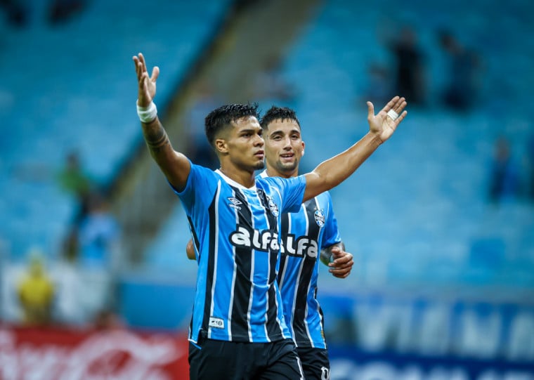 Com acerto da dívida por Arezo, Tricolor está liberado para inscrever atletas