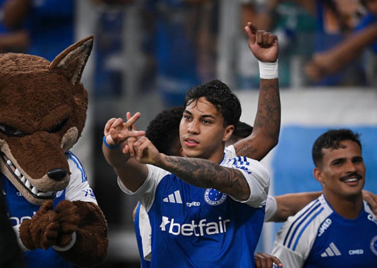 Kaio Jorge é alvo do Flamengo na busca por dominar o futebol brasileiro