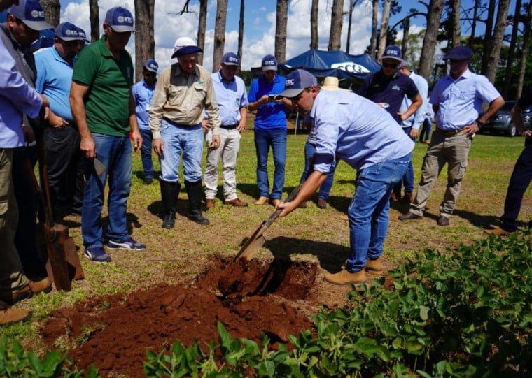 Centenas de técnicos foram capacitados para atuar na Operação 365 e auxiliar produtores a recuperar produtividade nas lavouras