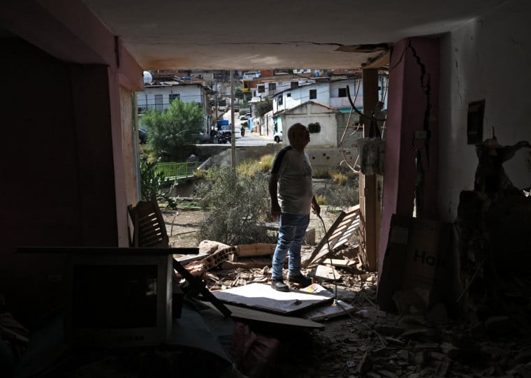 Estados Unidos bombardearam Caracas e outras regiões; número de vítimas não foi divulgado