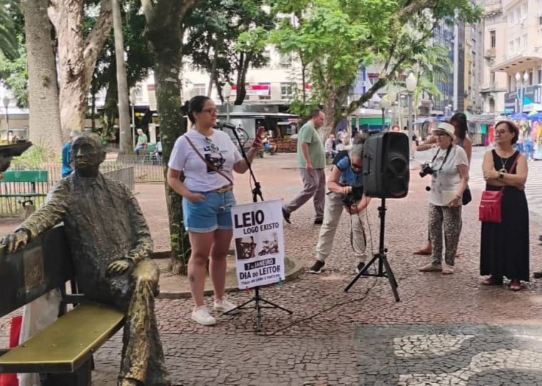 Biblioteca Pública do Estado é parceira na realização do evento gratuito, que ocorre na Praça da Alfândega esta quarta
