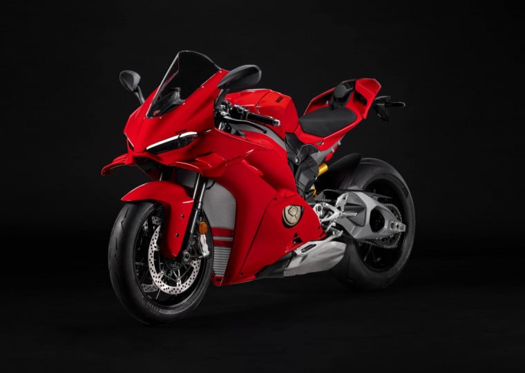 Sistema ABS simula a técnica de aplicação do freio traseiro usada por pilotos profissionais