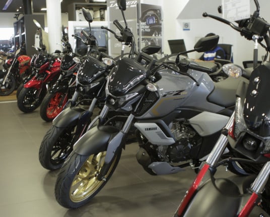 Mercado automotivo gaúcho encerra 2025 com retração, mas também com sinais positivos para 2026