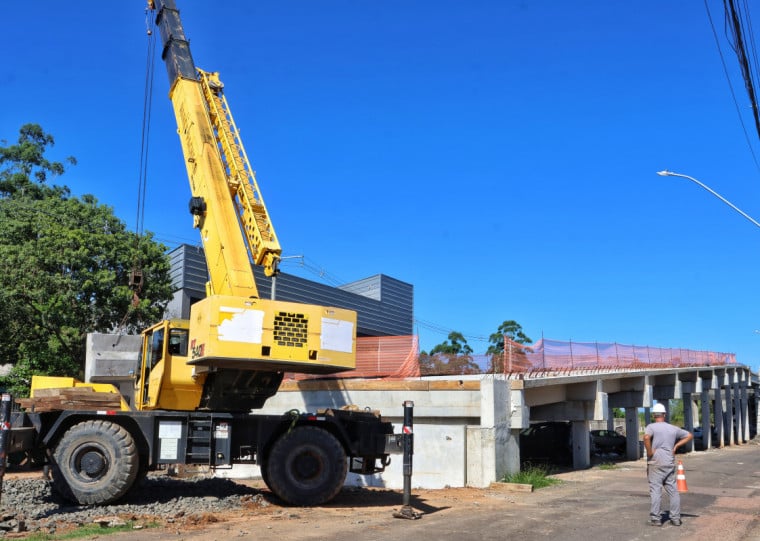 Viaduto na avenida Celina Chaves Kroeff, em Esteio, terá 161 metros de comprimento e pista dupla