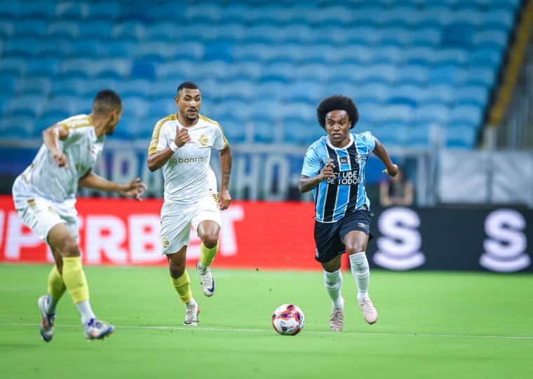 Partida não contou com a torcida devido a punição no Gauchão do ano passado