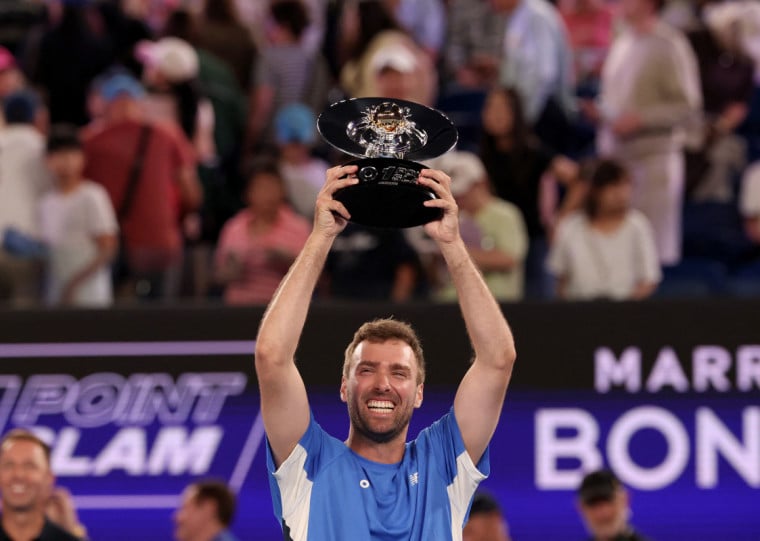 Jordan Smith o 1 point slam, torneio de exibição que antecede o Australian Open