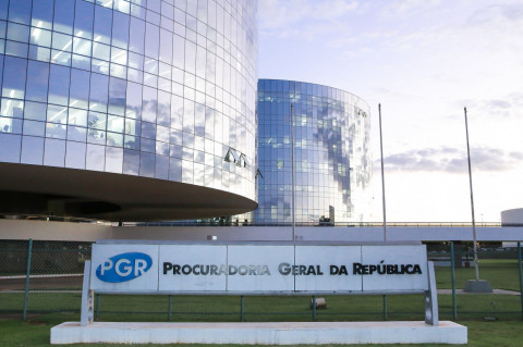 PGR concorda com Moraes e pede retirada de sigilo de dados sobre rede de pagamentos do Master