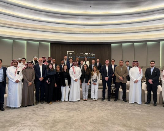 Missão do IEE no Oriente Médio conhece iniciativas de empresas e governos