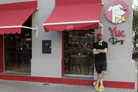 O Yuc Dog fica na movimentada esquina da Rua da República com a José do Patrocínio