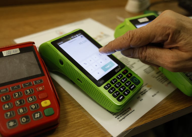 CDL aponta que 21.238 moradores do município encerraram o ano passado com algum tipo de restrição de crédito