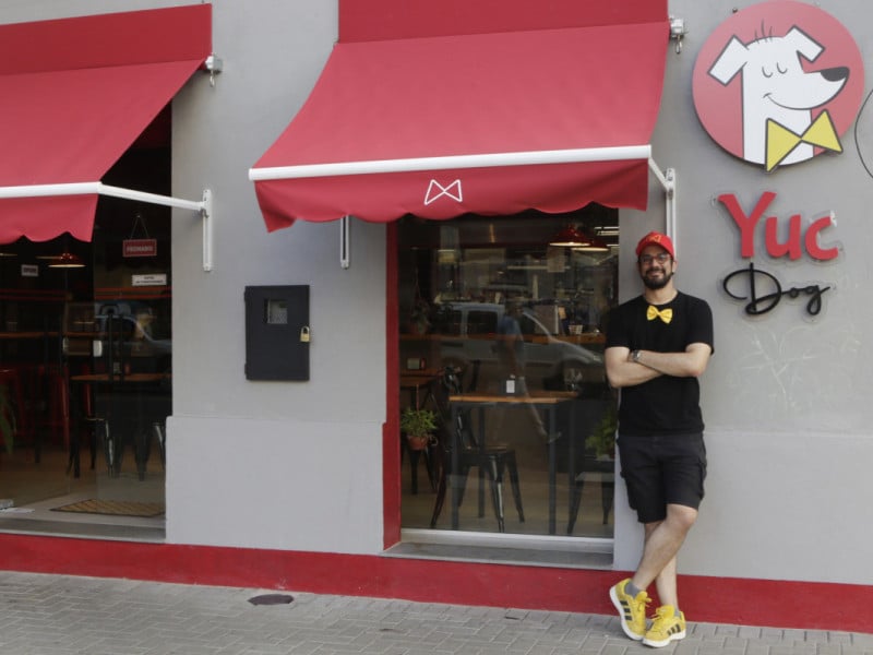 O Yuc Dog fica na movimentada esquina da Rua da Rep&uacute;blica com a Jos&eacute; do Patroc&iacute;nio<br />Foto: FABIOLA CORREA/JC