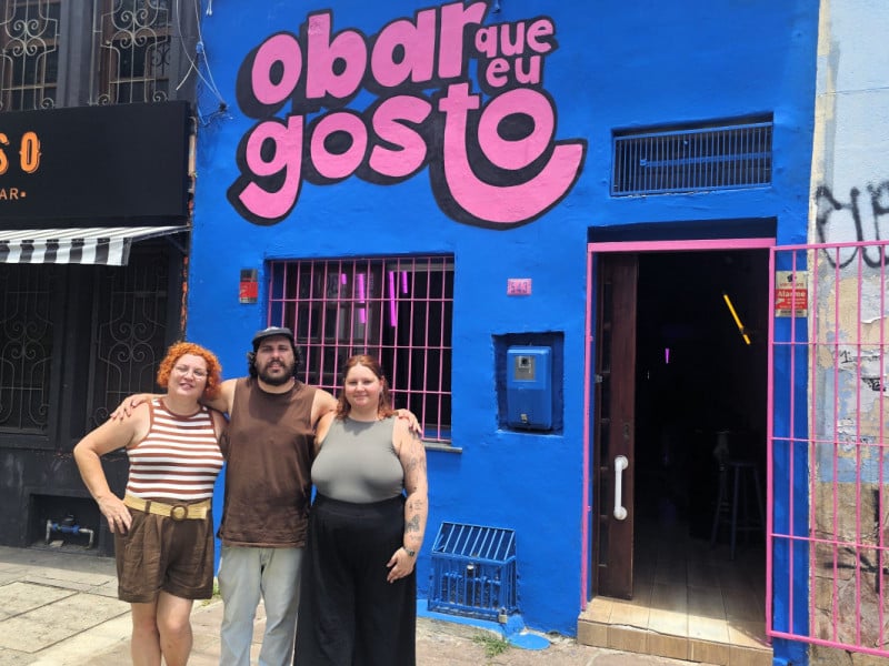 Pietro, Keity e Deisi, fam&iacute;lia que comanda O Bar Que Eu Gosto<br />Foto: Gustavo Marchant/Especial/JC