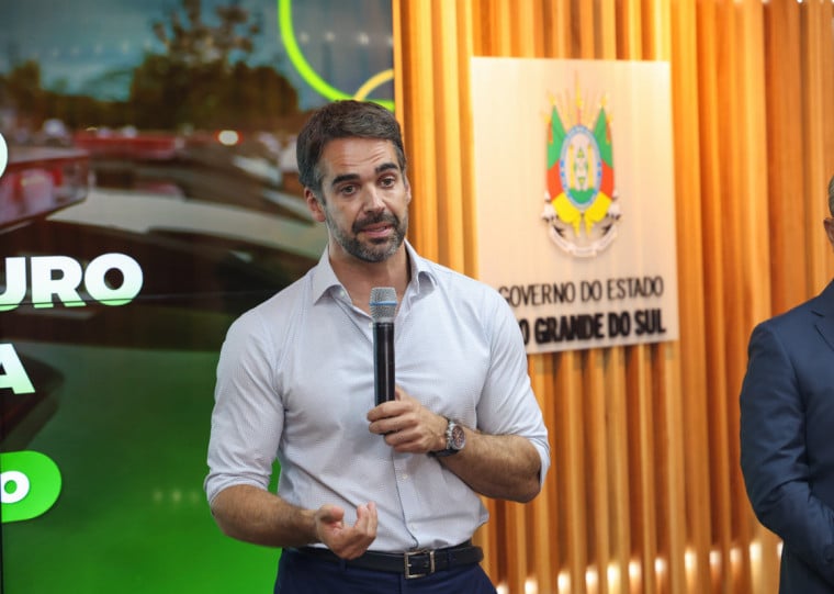 Governador do RS, Eduardo Leite deve deixar o cargo até o início de abril para concorrer a presidente da República ou senador