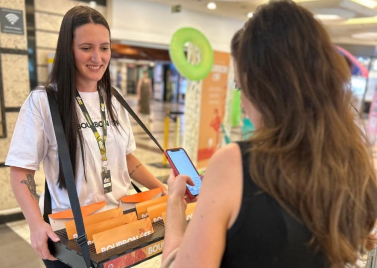 Rede Bourbon faz a&ccedil;&atilde;o com clientes para divulgar as promo&ccedil;&otilde;es das marcas das opera&ccedil;&otilde;es
