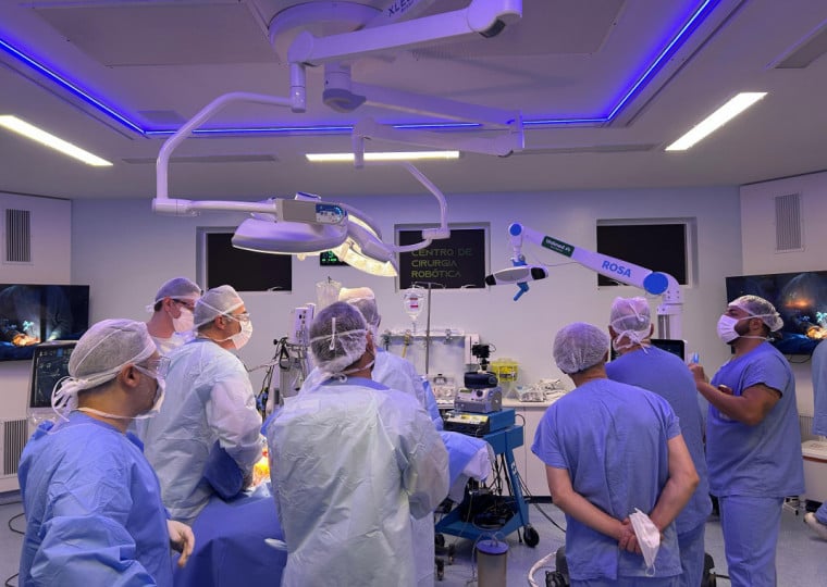 Equipamento auxilia os médicos a terem maior precisão para os procedimentos