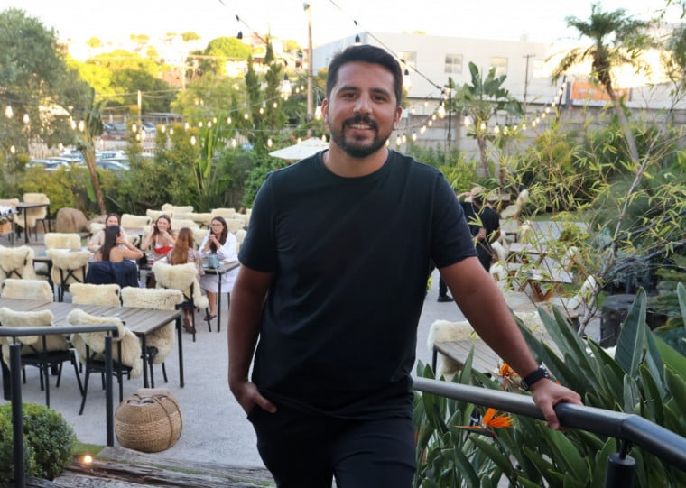 Lucas Zito à frente do Brut & Rosé Garden