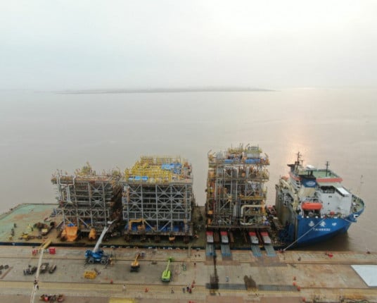 Aquecimento da indústria naval favorece continuidade do estaleiro EBR