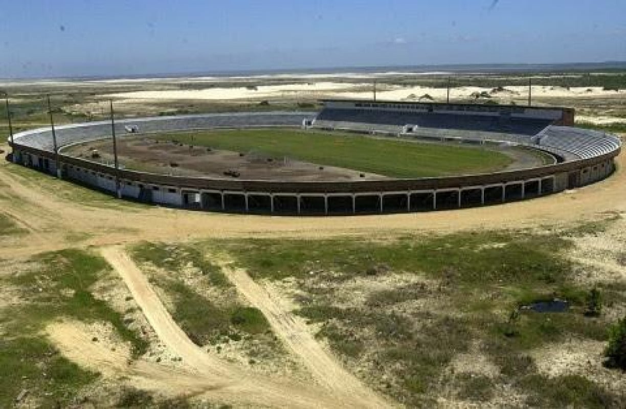 Est&aacute;dio Sessinz&atilde;o, em Cidreira, foi o &uacute;ltimo do Litoral Norte a sediar jogos da elite ga&uacute;cha, em 2007 | Wikimapia.org/Divulga&ccedil;&atilde;oCidades