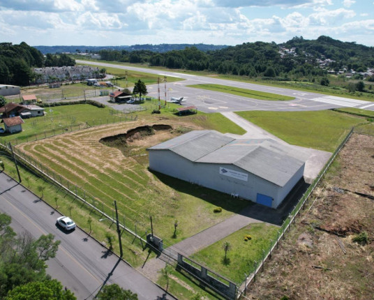 Com R$ 20 milhões em investimentos, Aeroporto de Canela aguarda retomada de voos regulares