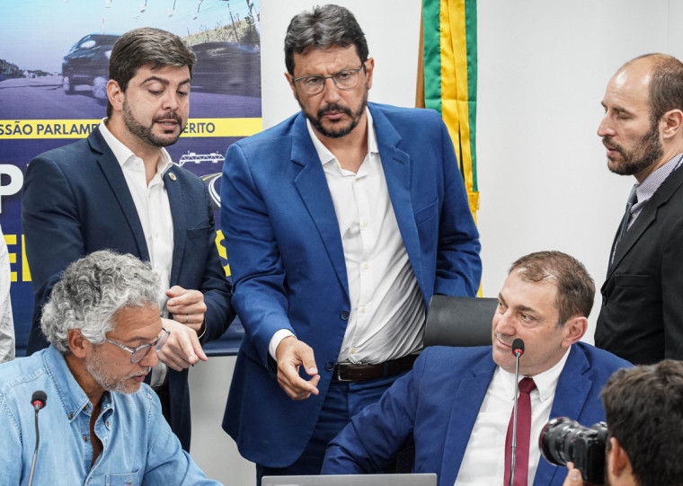 Plano de trabalho da Comissão estabelece duas reuniões por semana, nas segundas e quartas-feiras