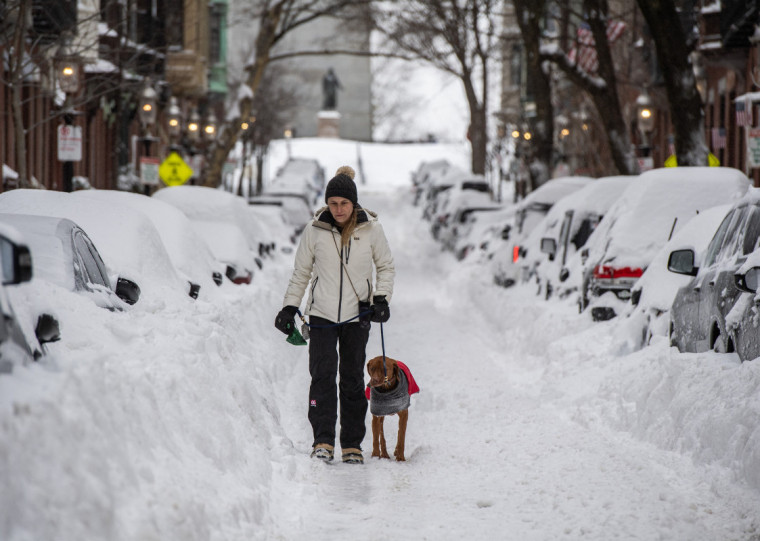 Expectativa &eacute; de que os impactos da neve e da chuva congelada durem semanas