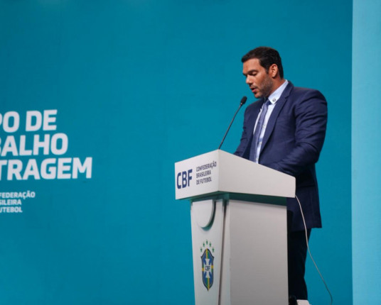 CBF anuncia salário fixo para árbitros profissionais e cria sistema de bonificação e rebaixamento