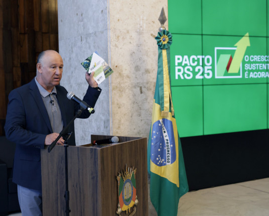 Pepe Vargas destaca debates sobre sustentabilidade como marca da gestão na Assembleia 