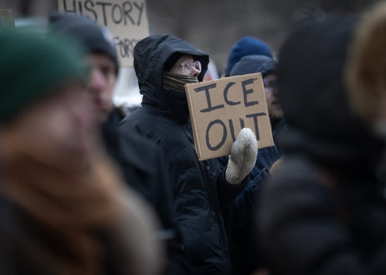 A cidade é palco de protestos e de duas mortes no contexto de operações anti-imigratórias