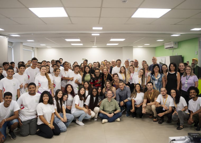 As ações têm como objetivo oferecer oportunidades de desenvolvimento e autonomia a jovens em situação de vulnerabilidade social