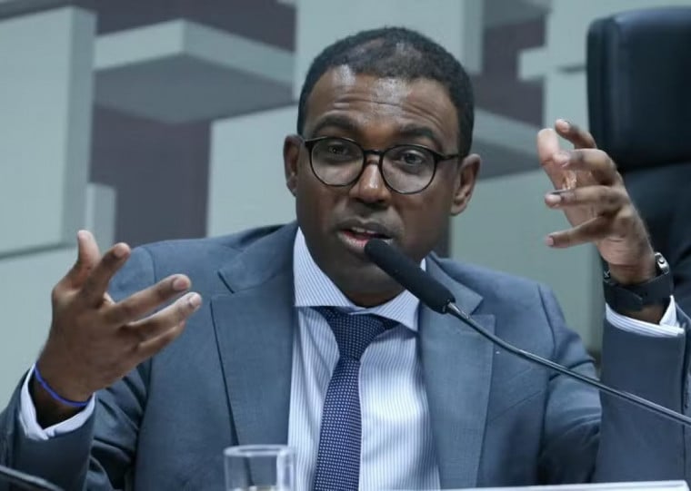 Aquino também negou ter sofrido qualquer pressão política para liquidar ou não o Banco Master