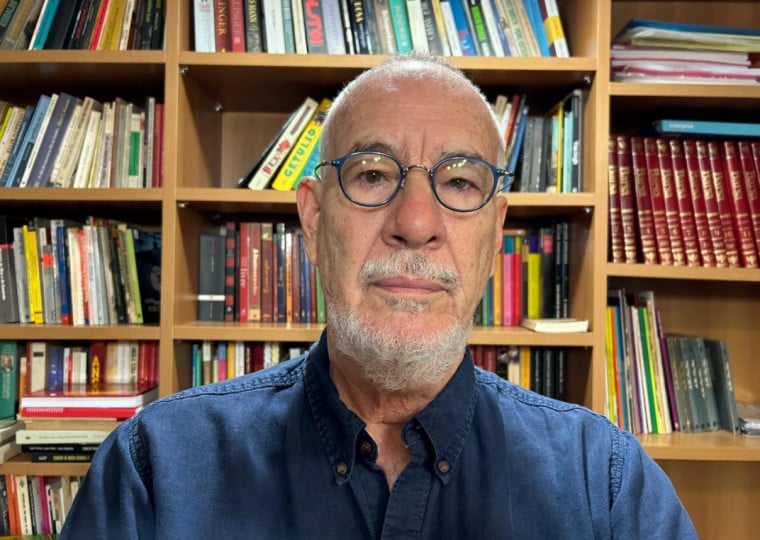 Escritor pelotense tem 51 livros de ficção, 12 de não ficção e mais 28 colaborações em antologias