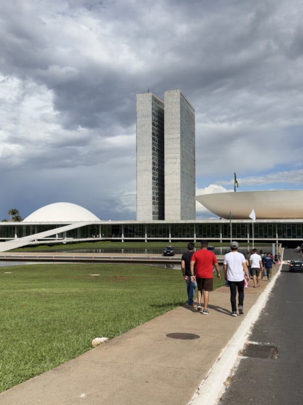 Senadores pedem que ação de instalação da CPI do Master vá para Mendonça
