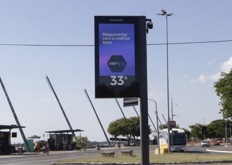 Estado tem onda de calor, mas chuvas isoladas devem dar refresco aos foliões