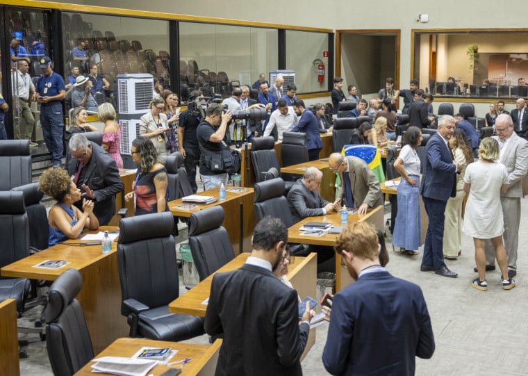 A Câmara Municipal de Porto Alegre retomou as suas atividades nesta quarta-feira (4)