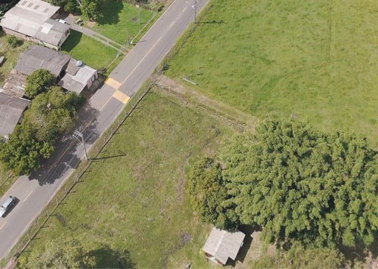 Pavimentação de estrada na localidade Tucanos foi uma das principais obras.