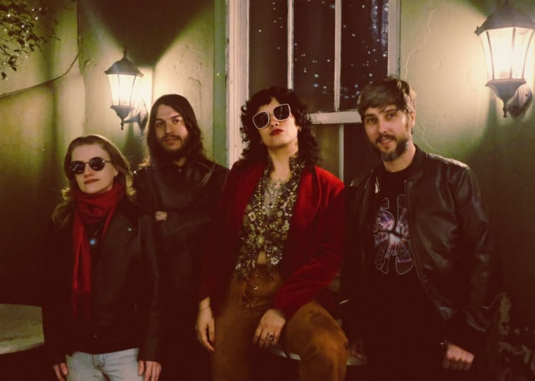 Aciderais faz show na edição de fevereiro do projeto Segunda Maluca