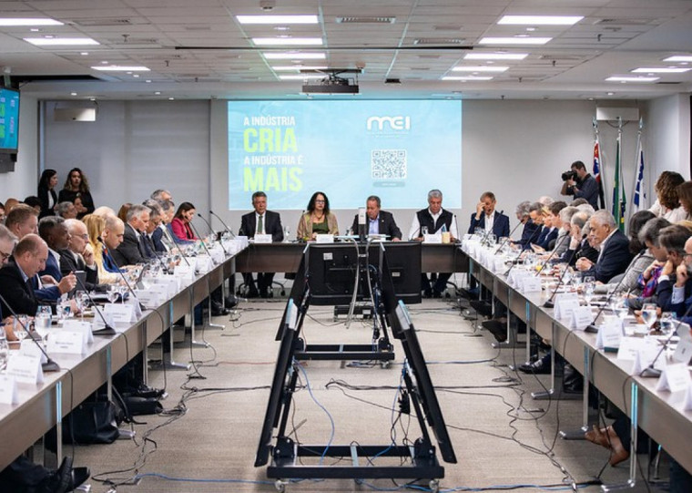 Reunião presencial do Comitê de Líderes da Mobilização Empresarial pela Inovação