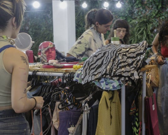 Especial de Carnaval aquece o Brick de Desapegos no Bom Fim