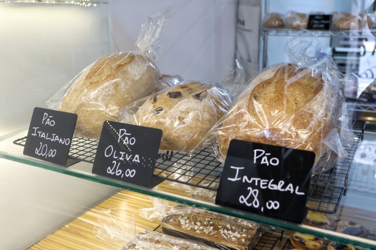 Ao adentrar a padaria, j&aacute; &eacute; poss&iacute;vel sentir o aroma dos p&atilde;es caseiros | DANI BARCELLOS/ESPECIAL