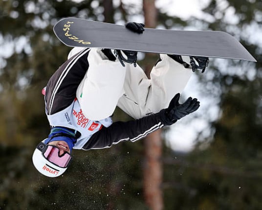 Pat Burgener se recupera de concussão e busca pódio inédito para o Brasil