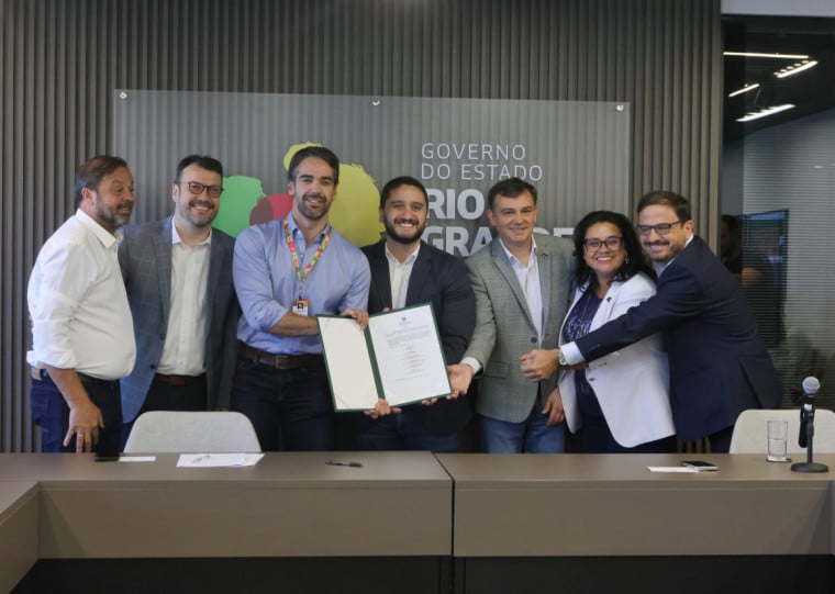 Governo do Estado assinou contrato com a Âmbar Sul Energia