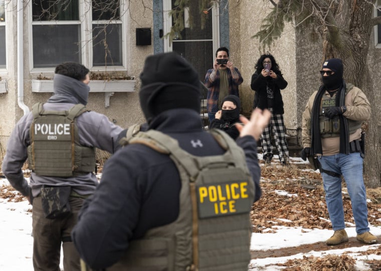 Prefeito de Minneapolis, Jacob Frey, celebrou o fim da operação