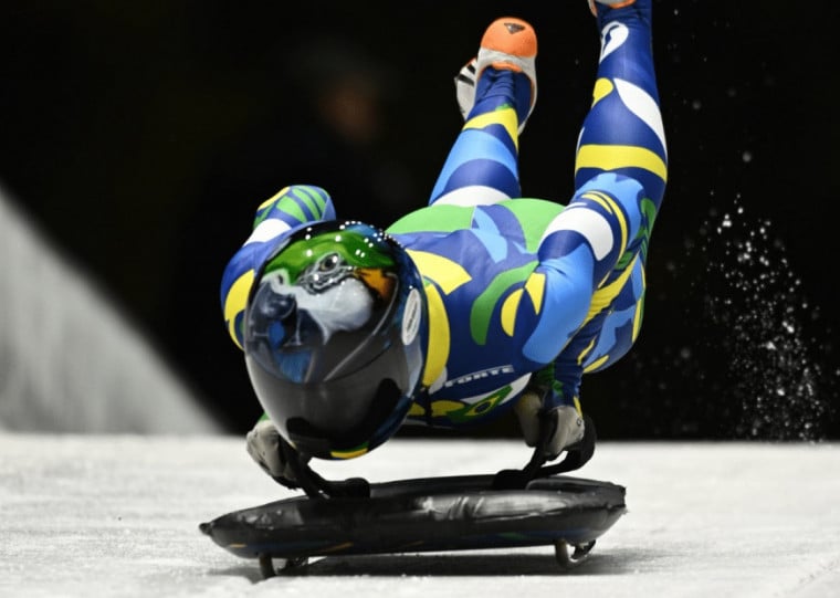 Esposa da atleta, a belga Kim Meylemans ficou com o oitavo lugar